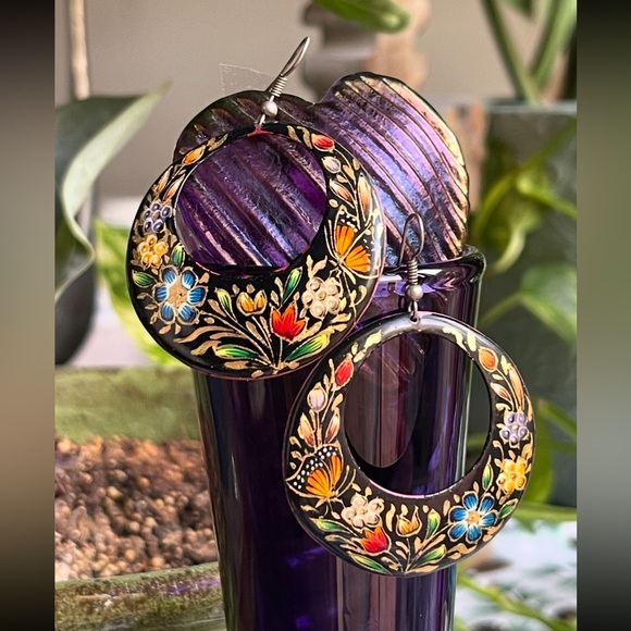 Artisan Crafted Jewelry - Artisan Painted (Laquered?) Ethnic Earrings Mexican? Floral Butterflies Monarchs